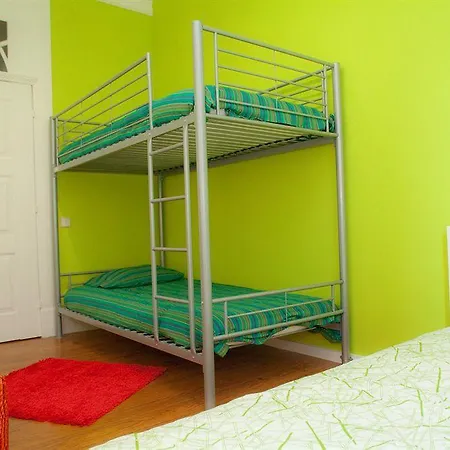 Hostel Tm *