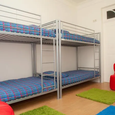 Hostel Tm *