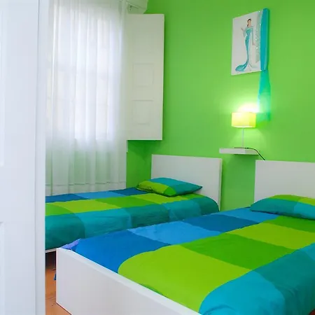 Hostel Tm *